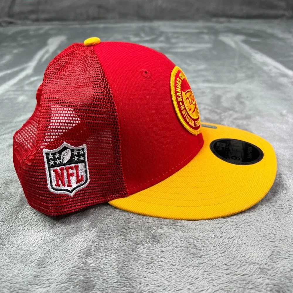 New Era Kansas City Chiefs NFL 23 Sideline Mesh 9Fifty Low Profile Snapback Hat‎
